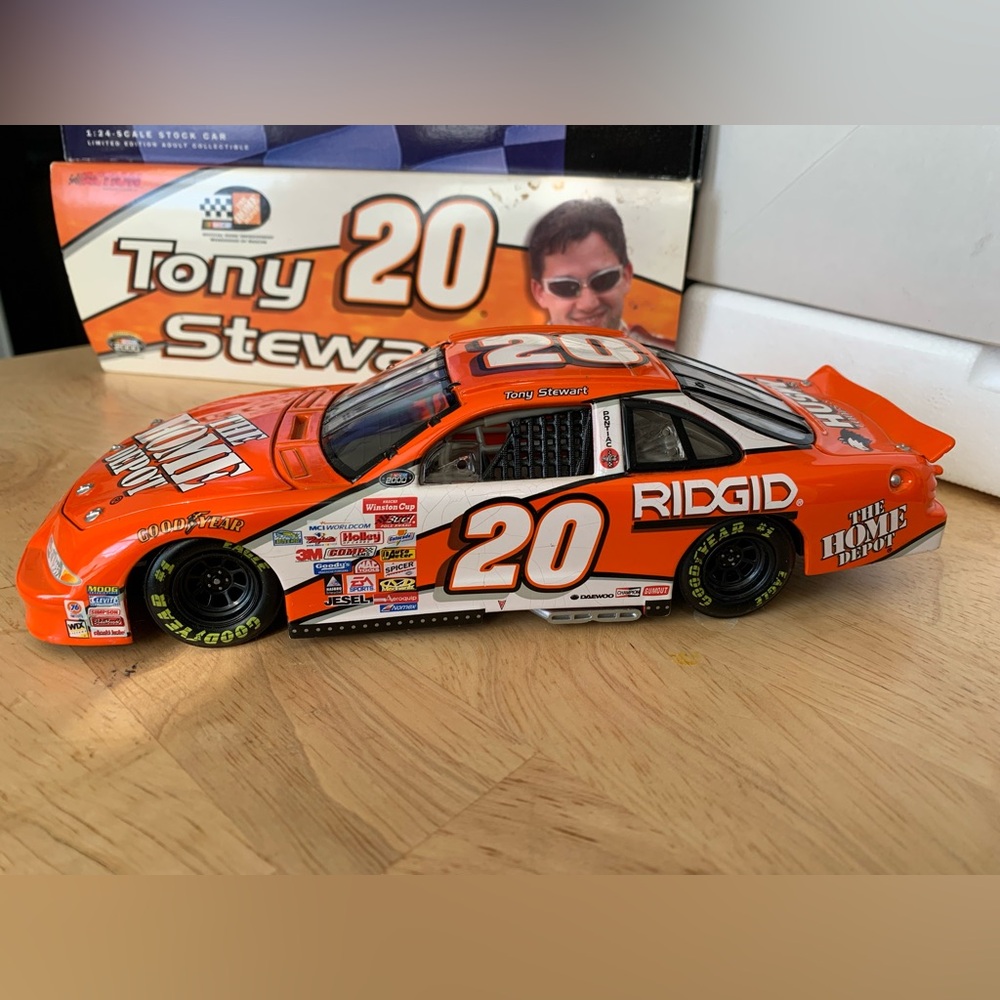 Tony Stewart 2000 Home Depot NASCAR diecast.